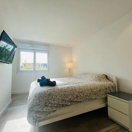 Casa Contemporaine * Ανζέρ