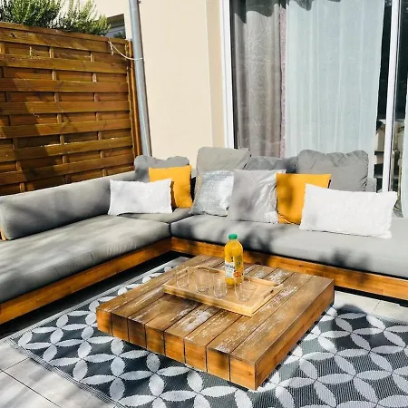 Casa Contemporaine Сasa de vacaciones