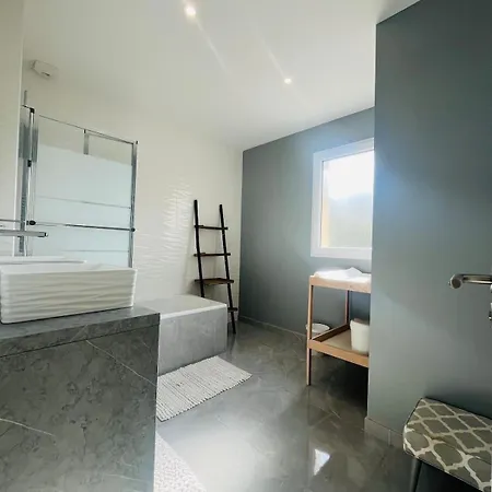 Сasa de vacaciones Casa Contemporaine