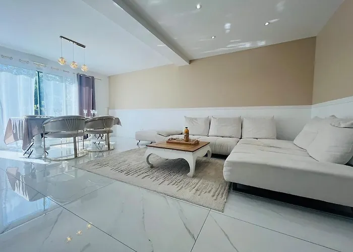 Nyaraló Casa Contemporaine *