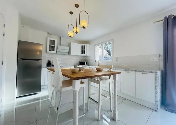 Casa Contemporaine Tatil Evi