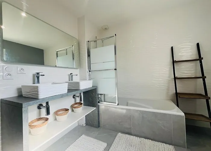 Casa Contemporaine Tatil Evi Angers